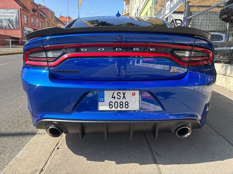 Dodge Charger 6.4-392/2019/Scat Pack.DPH.ZÁR - fotka 5 z 51