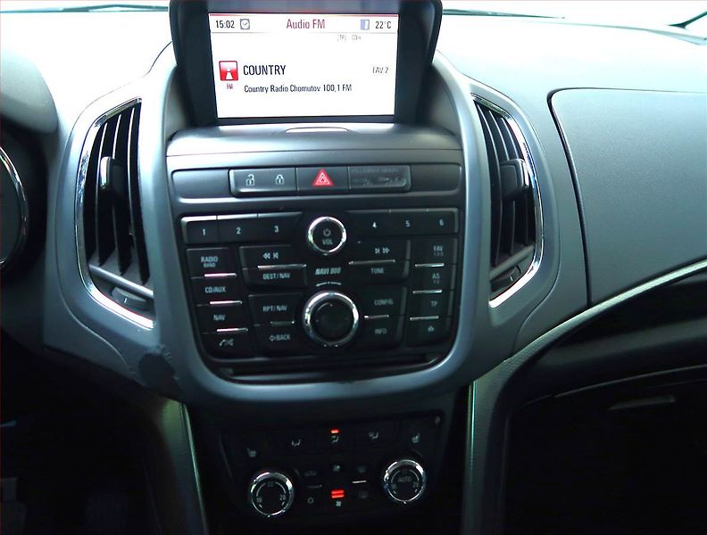 Opel Zafira (2013) Cosmo 1.6 CDTI, Tempomat - fotka 12 z 15
