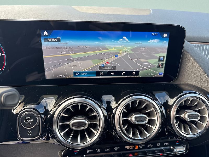 Mercedes-Benz GLA PROGRESSIVE 200d 4MATIC - fotka 18 z 21