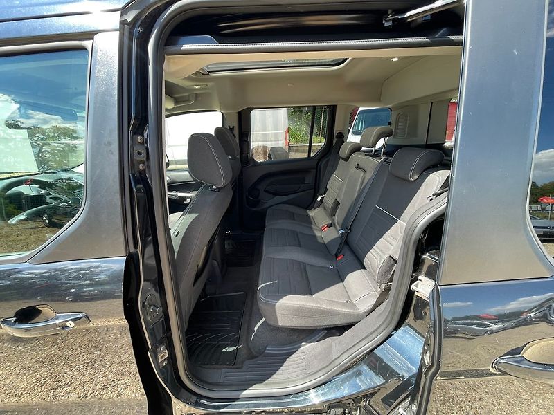 Ford Tourneo Connect 1.6 TDCi 70kW*NOVÉ ROZVODY* - fotka 12 z 29