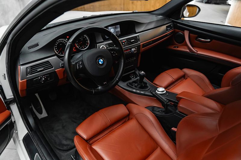 BMW M3 Coupé, Prvý majiteľ, Manuál, M - fotka 35 z 39