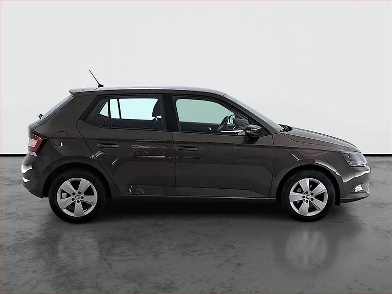 Škoda Fabia (2016) Style 1.2 TSI, ČR,1.maj - fotka 6 z 14