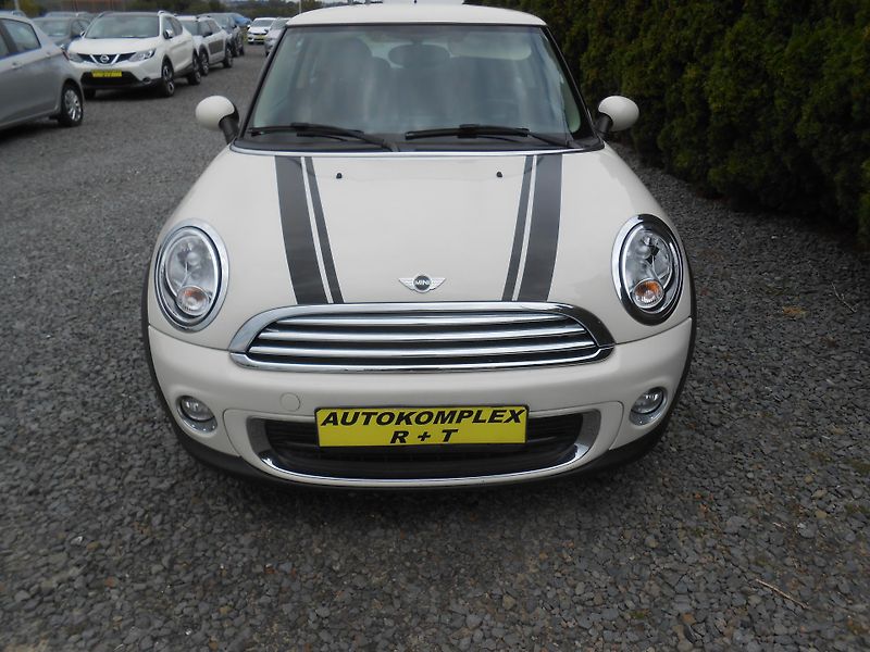 Mini One 1.6i. KLIMA,110TKm!!! - fotka 10 z 30
