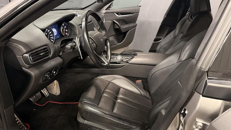 Maserati Levante (2021) 3.0T GandSport,350 PS, - fotka 4 z 27