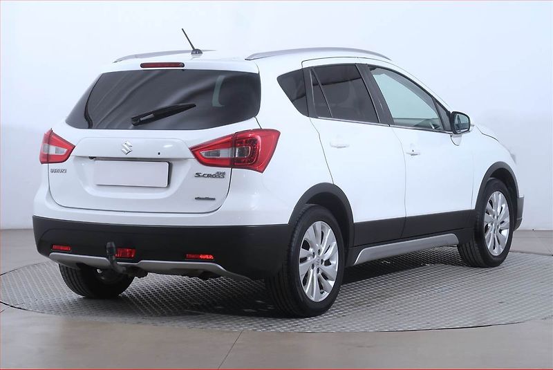Suzuki SX4 S-Cross (2017) 1.4 BoosterJet, 4X4, Automat - fotka 5 z 24