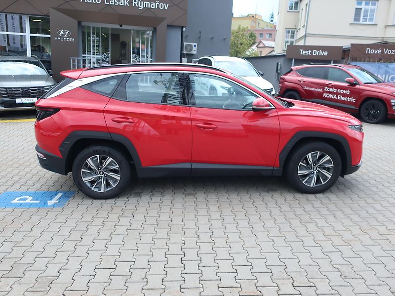 Hyundai Tucson 1.6T-GDi 110kW COMFORT TAŽNÉ - fotka 8 z 26
