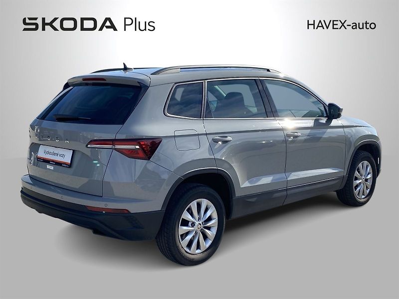 Škoda Karoq (2024) 1.5 TSI Selection - fotka 2 z 34