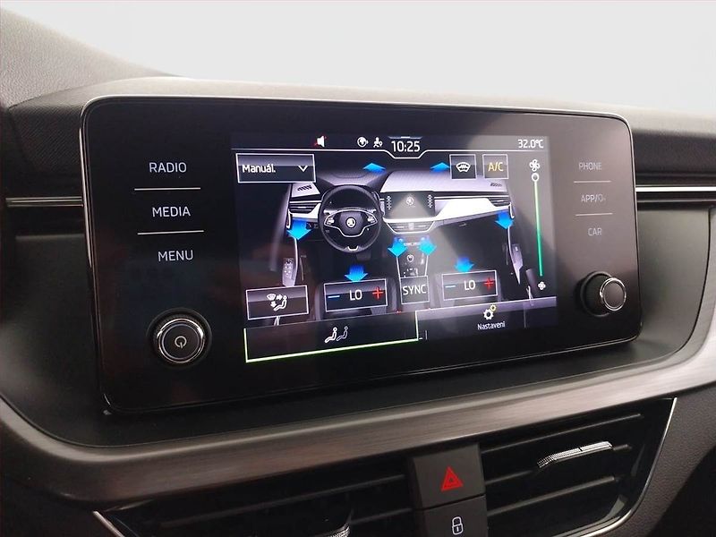 Škoda Kamiq (2021) Scoutline 1.0 TSI, Serv.kniha - fotka 13 z 23