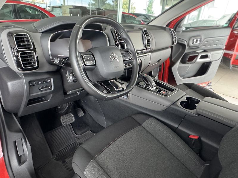Citroën C5 Aircross 1,5BlueHDi 130 AT8*Panor*Tažné - fotka 11 z 38