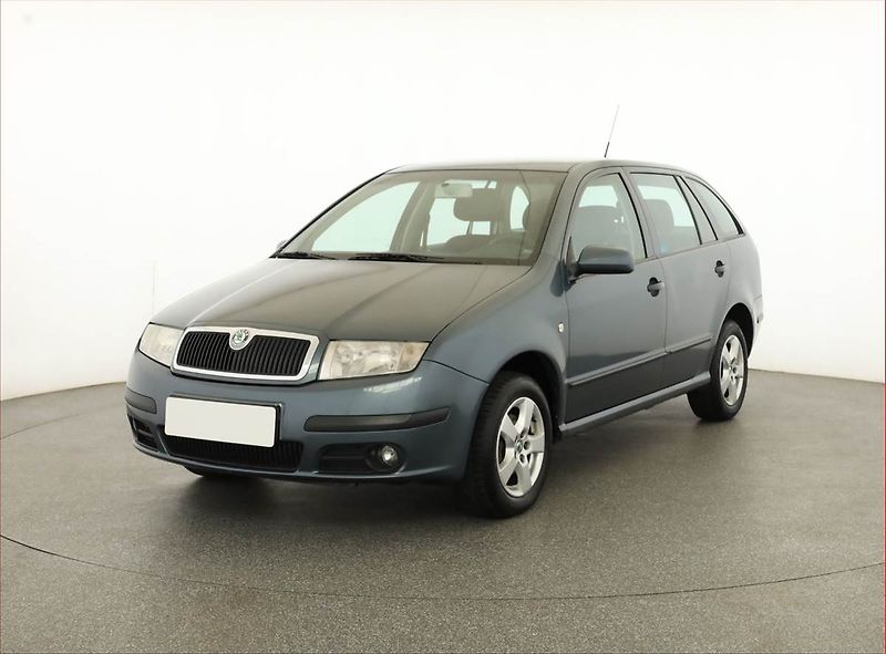 Škoda Fabia (2006) 1.9 TDI, po STK, CZ doklady - fotka 2 z 14