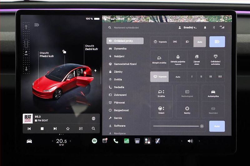 Tesla Model 3 (2023) Long Range 4WD 79kWh, SoH 95% - fotka 10 z 27