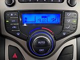 Hyundai i30 (2009) Comfort 1.4 CVVT, nová STK - náhled 13