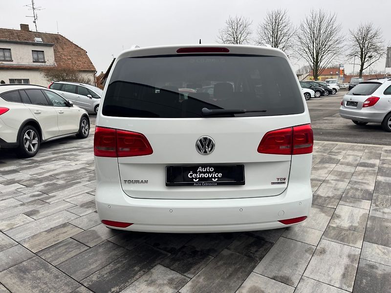 Volkswagen Touran (2014) Comfortline 1.6 TDI 77kW - fotka 6 z 29