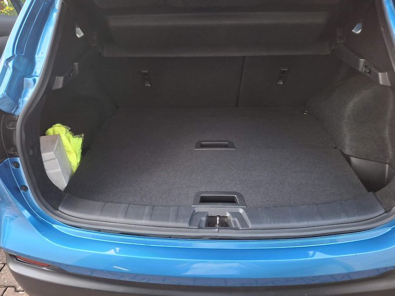 Nissan Qashqai (2018) Nová STK,1,6 benzín,N-connecta - fotka 21 z 25