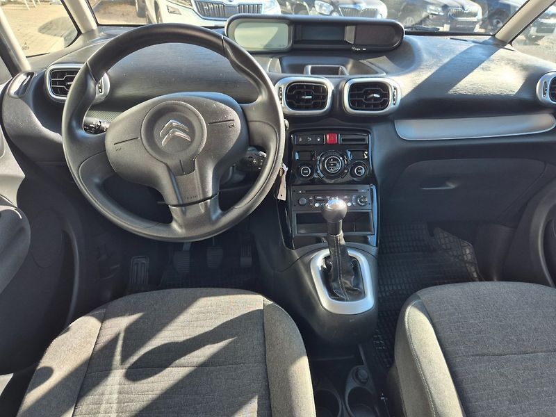 Citroën C3 Picasso (2016) 1.4 i TOP 66tis.km - fotka 11 z 18