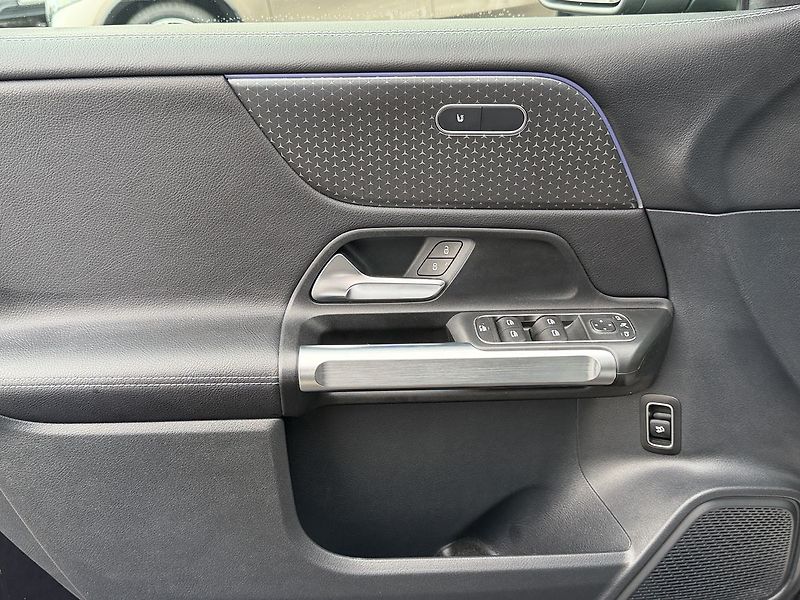 Mercedes-Benz GLB 200 d 4MATIC Progressive E - fotka 24 z 34