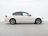 BMW Řada 3 2,0 320i 135kW CZ xDrive Sport - náhled 8
