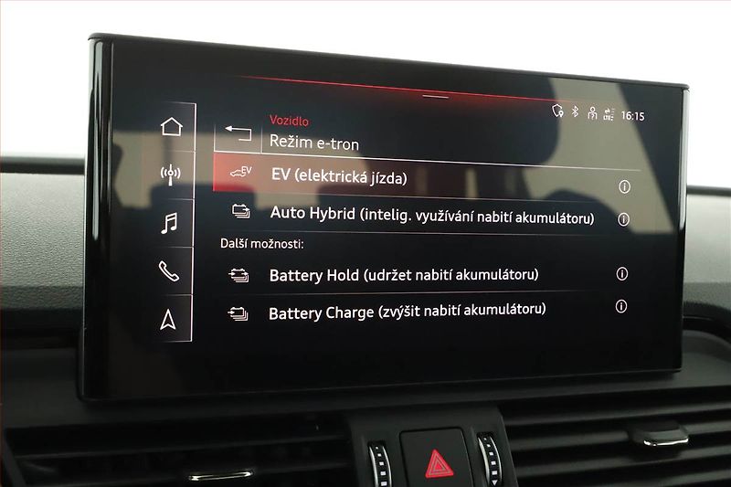 Audi Q5 (2024) 50 TFSI e - fotka 18 z 27