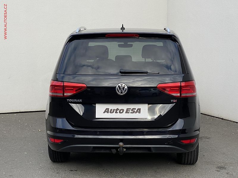 Volkswagen Touran (2017) 1.6 TDi, STK11/27 - fotka 5 z 19
