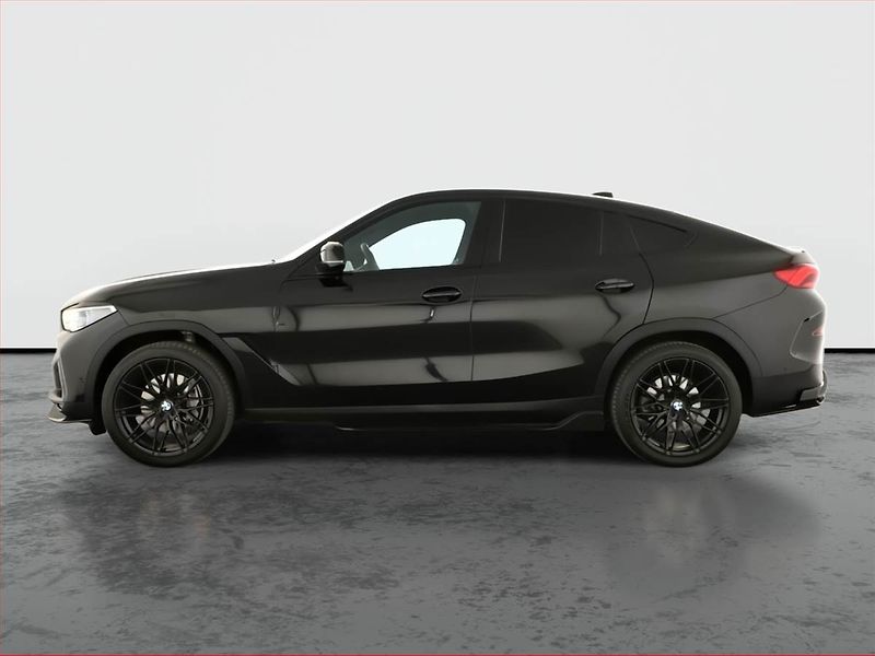 BMW X6 (2021) xDrive40d - fotka 3 z 22