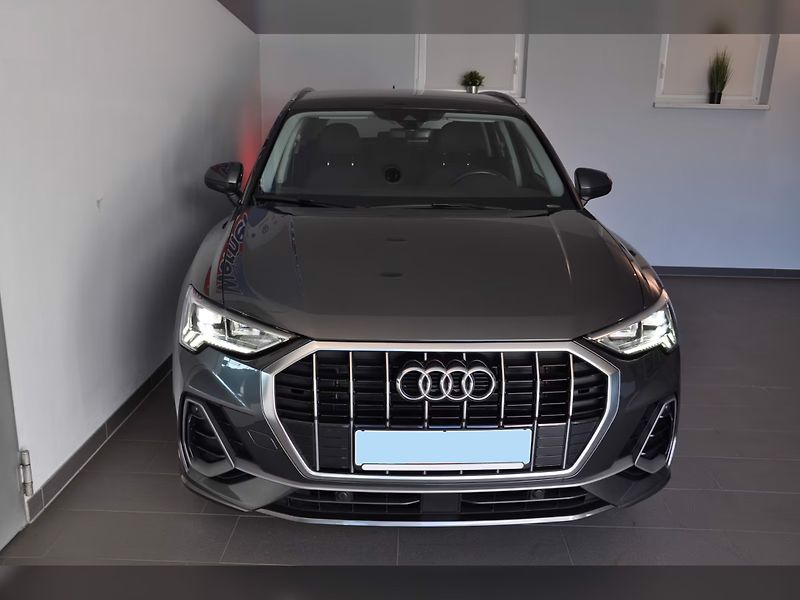 Audi Q3 35TFSI S-Line Ad.Temp LED AC - fotka 2 z 16