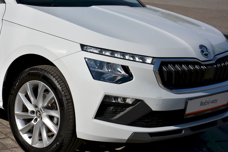 Škoda Kamiq (2025) 1.0 TSI 85 kW TOP Selection DS - fotka 24 z 25
