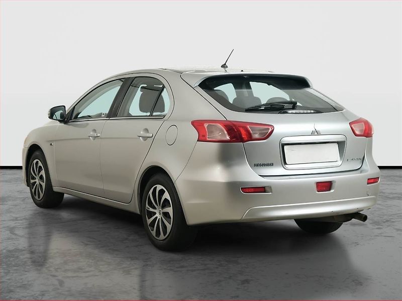 Peugeot 208 (2016) 1.2 PureTech, Serv.kniha - fotka 4 z 16
