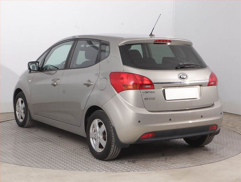 Kia Venga (2017) 1.4 CVVT, Serv.kniha - fotka 4 z 14