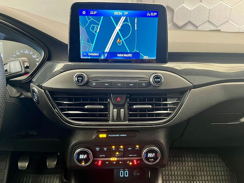 Ford Focus 2.0 ST-Line, manuál, ROZVODY - fotka 23 z 48