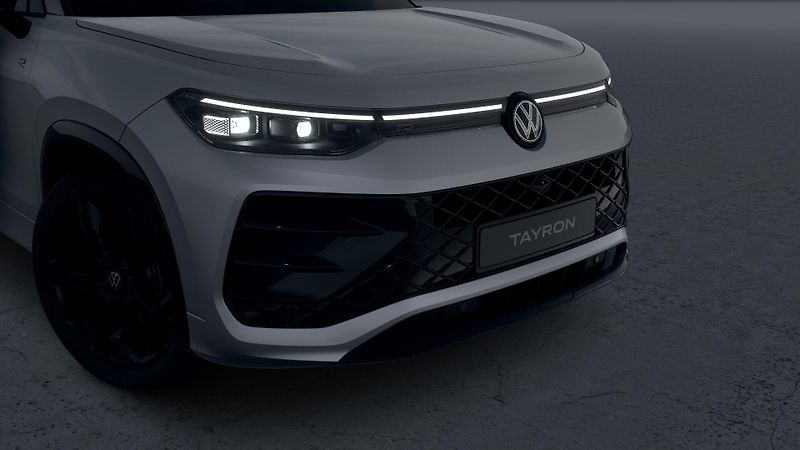 Volkswagen Tayron R-Line People 2,0 TSI 195 kW 4 - fotka 9 z 10