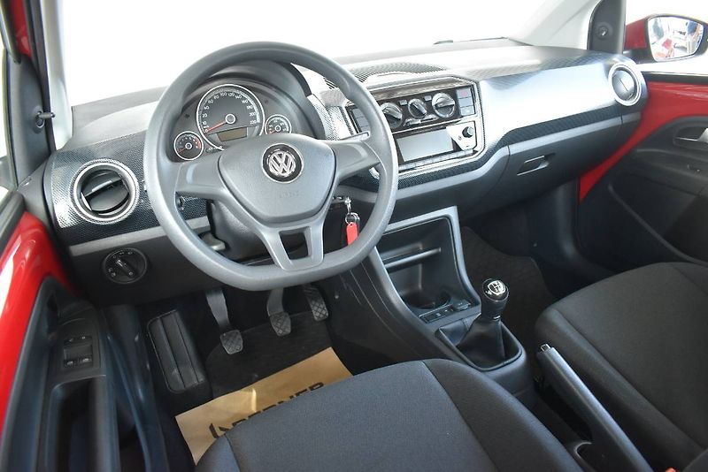 Volkswagen up! (2018) 1.0MPI 44kW Klima, - fotka 12 z 21