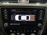 Škoda Octavia (2018) 2.0TDi, ČR, Style, LED - náhled 16