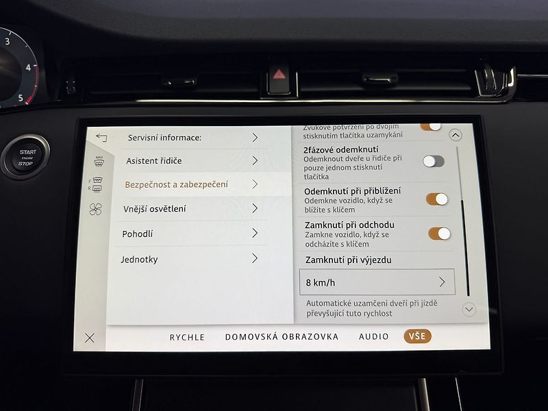 Land Rover Range Rover Evoque D165 S AT AWD, DRIVER ASSIST, - fotka 21 z 31