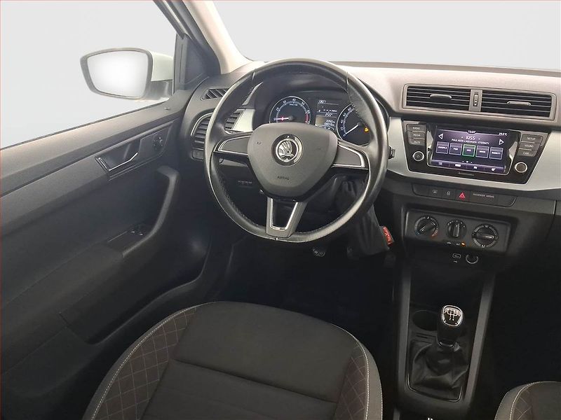 Škoda Fabia (2018) Ambition 1.0 TSI, Tempomat - fotka 7 z 19