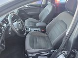 Volkswagen Golf 1.5 TSI 96kw Led  Kuže Navi - náhled 14