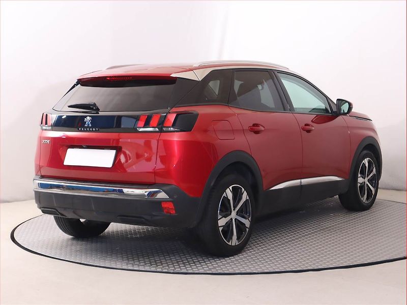 Peugeot 3008 (2018) 1.6 BlueHDi, Automat - fotka 5 z 20