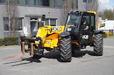 JCB (2018) 526-56 AGRI Plus / 5.6 m - náhled 15