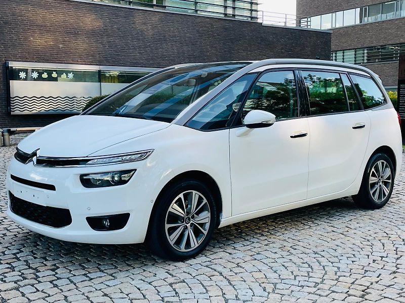 Citroën Grand C4 Picasso 2.0HDi MANUÁL KAMERA TAŽNÉ - fotka 4 z 48