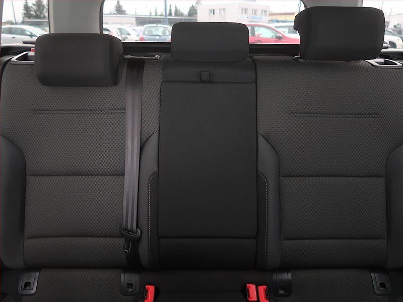 Volkswagen Golf (2016) 1.6 TDI, Automat, Tempomat - fotka 10 z 18