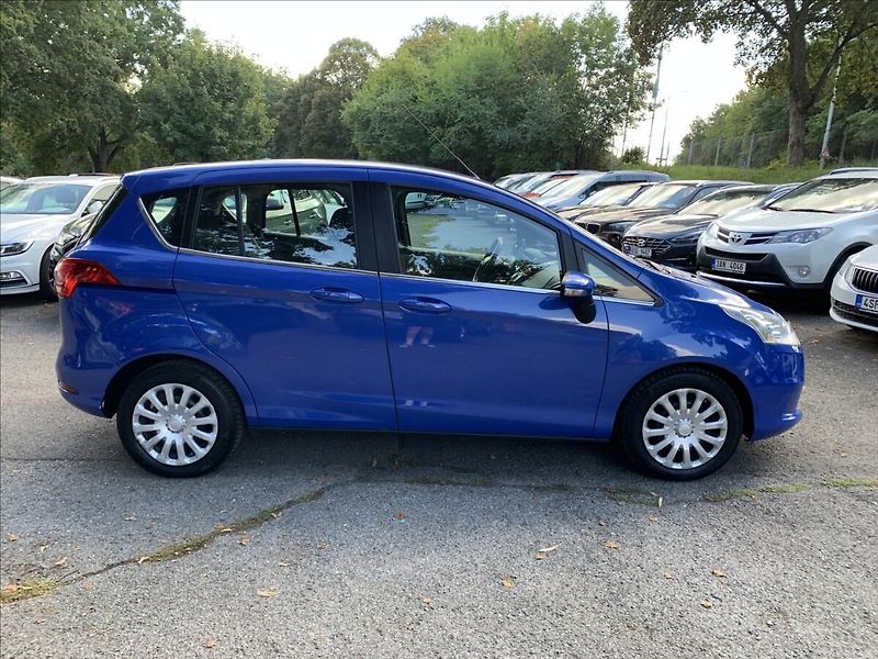 Ford B-MAX 1,0 EcoBoost - fotka 4 z 18