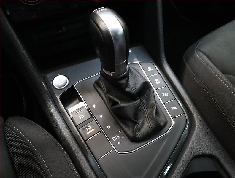 Volkswagen Tiguan (2020) R-Line 1.5 TSI - fotka 13 z 23