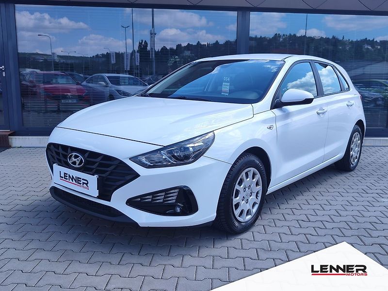 Hyundai i30 1.5i/81kW Start Plus - fotka 1 z 26