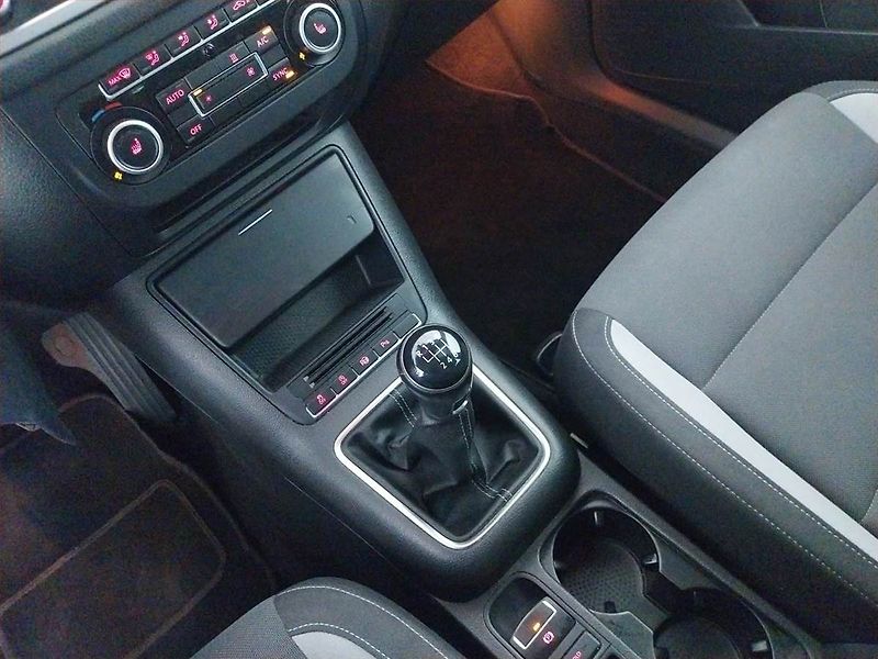 Volkswagen Tiguan (2023) 1.4 TSI, Navi, Tempomat - fotka 13 z 20