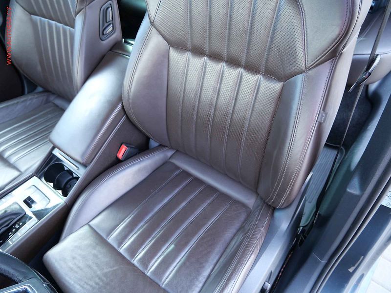 Škoda Superb (2015) 2.0TDi, 1.maj,ČR, L&K, DSG - fotka 9 z 25