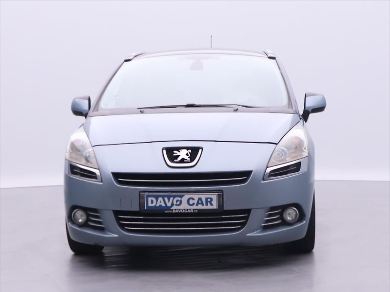 Peugeot 5008 2,0 HDI 110kW CZ Panorama - fotka 2 z 34