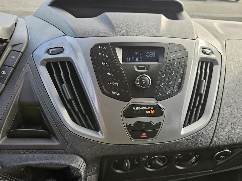 Ford Transit Custom 2,0 TDCi 6 míst GO motoru - fotka 13 z 19