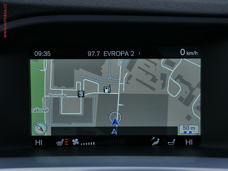 Volvo V60 (2016) 2.4 D4 4x4, ČR, Cross - fotka 18 z 23