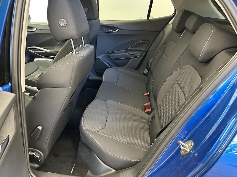 Škoda Fabia 1.0 TSI Top selection - fotka 21 z 26