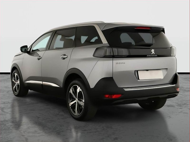 Peugeot 5008 (2024) Allure 1.5 BlueHDi - fotka 4 z 17