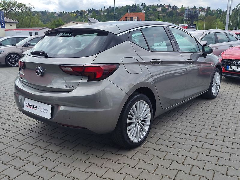 Opel Astra 1.2 Turbo/92kW Dynamic - fotka 5 z 32